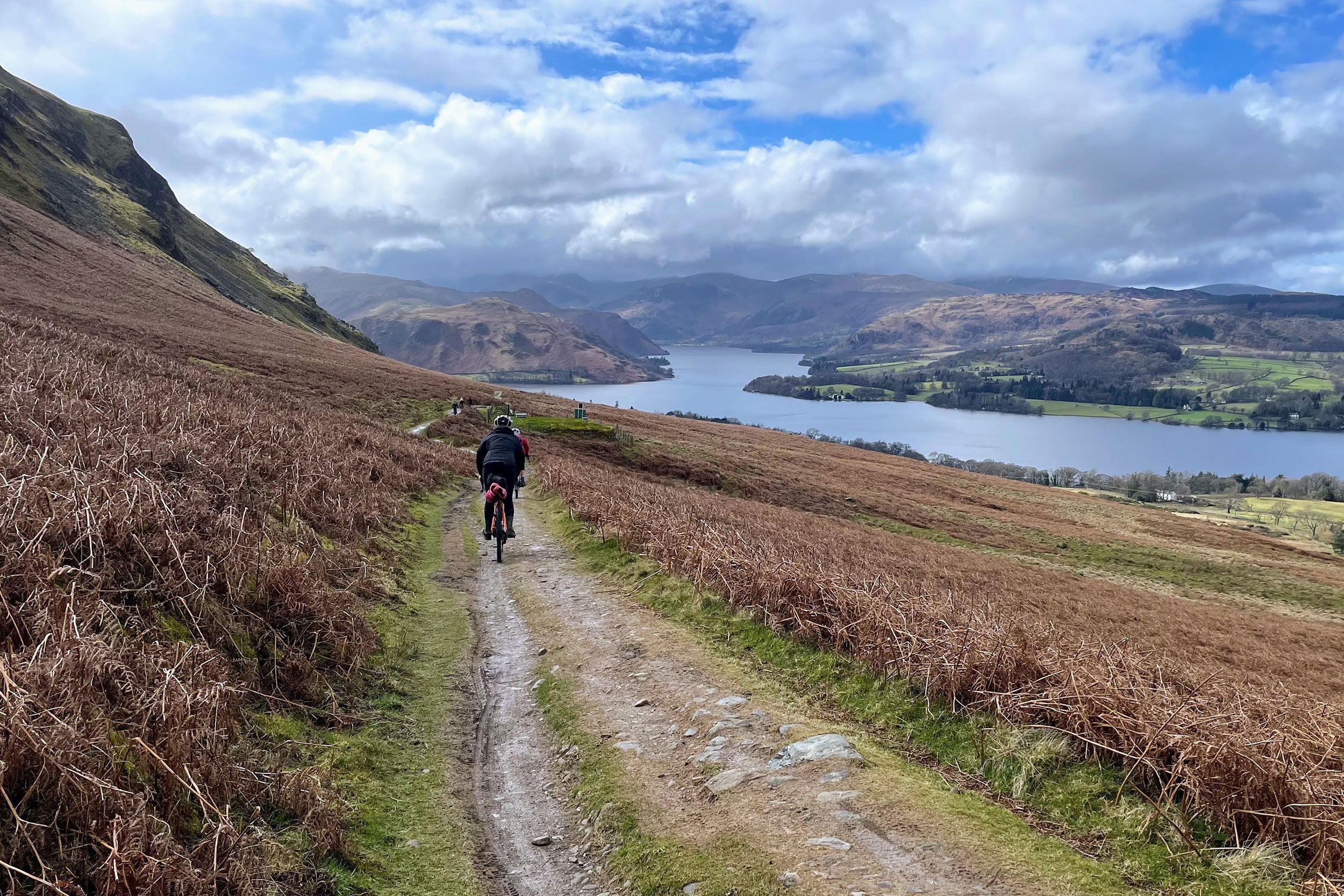 LEJOG cycle tour in spring through Scotland