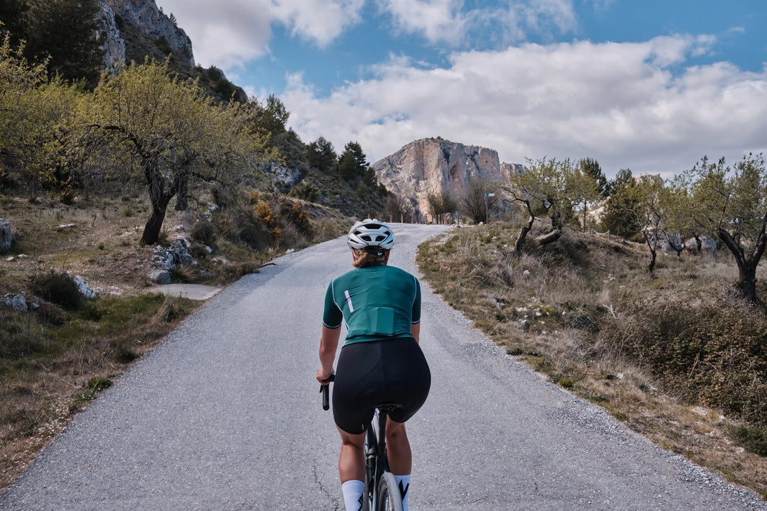 Lessons on how to get faster at cycling