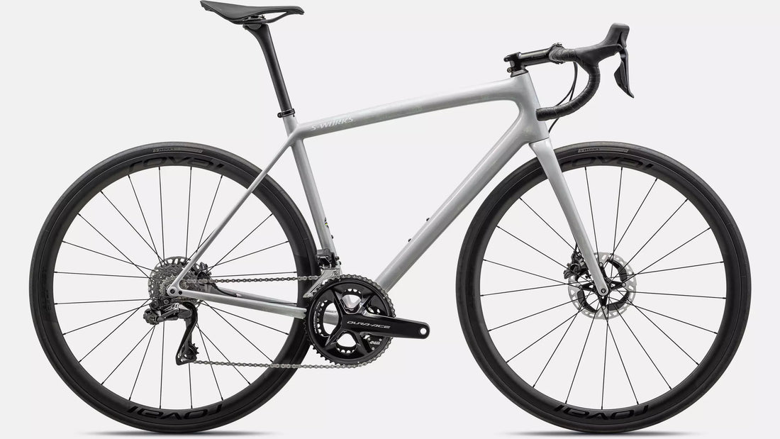 Sworks aethos lightweight carbon bike the lastest in carbon fibre technology to revolutionise cycling performance